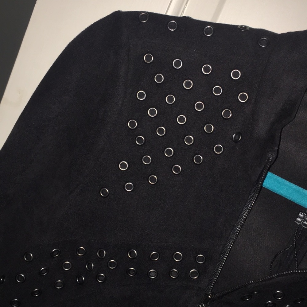 Jacket - Picture 5 of 5